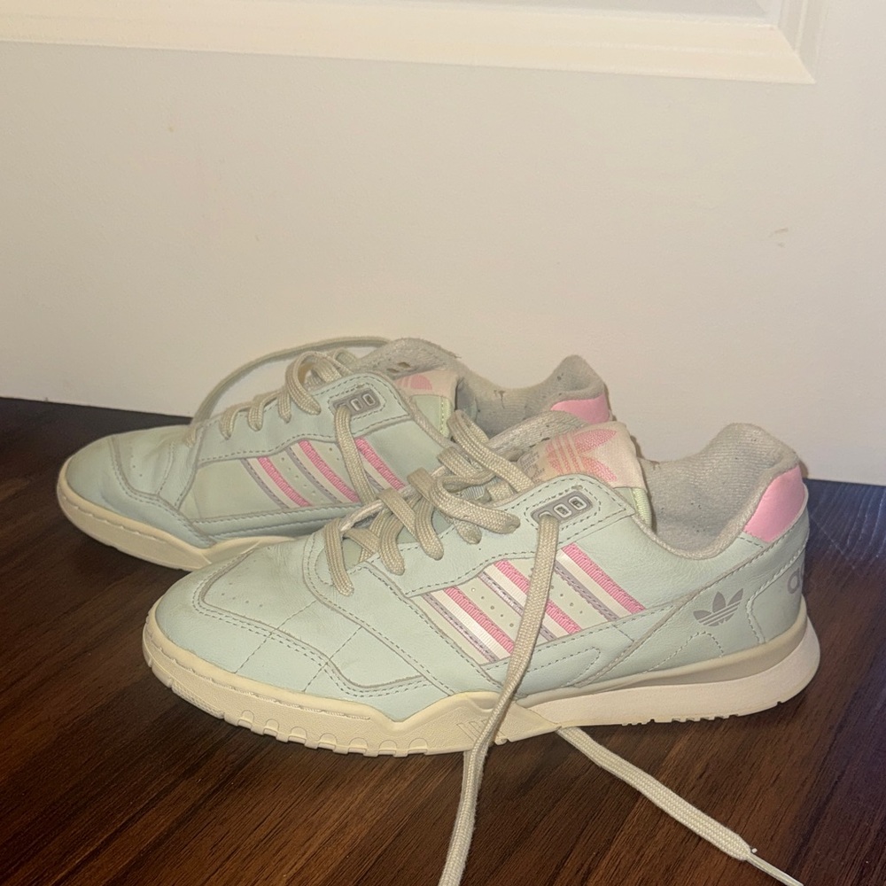 Adidas Mint and Pink Casual Sneakers